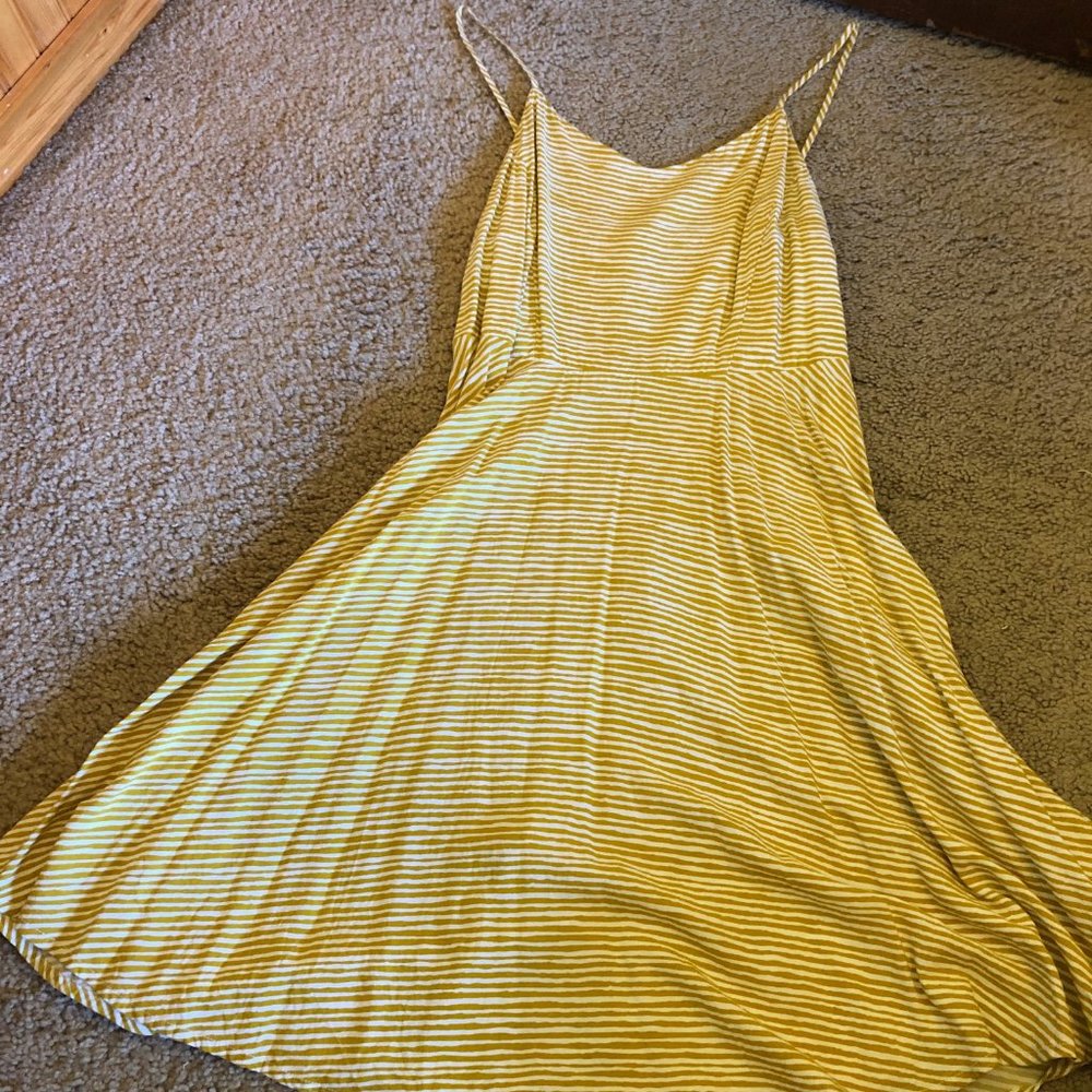 Old Navy Yellow Zebra Stripe Dress